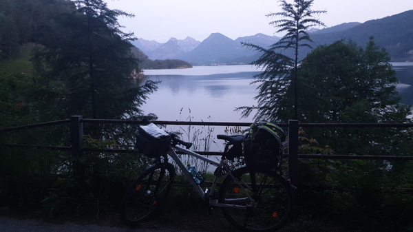 Ein letzter Blick nach St. Gilgen zurück über den Wolfgangsee