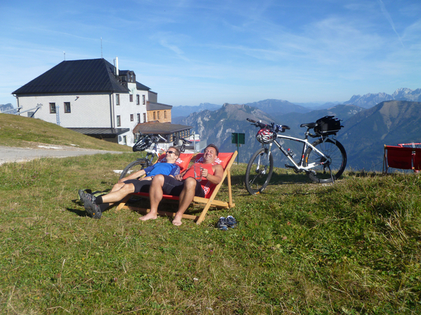 Blick von der Bergstation am Feuerkogl rüber zum Traunstein