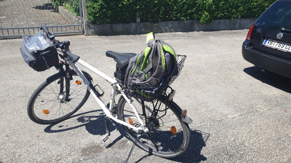 Mein geliebtes Trekking-Bike, startklar für die nächsten 100 Kilometer